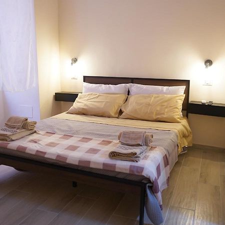 Giulia'S Home Napoli Bagian luar foto